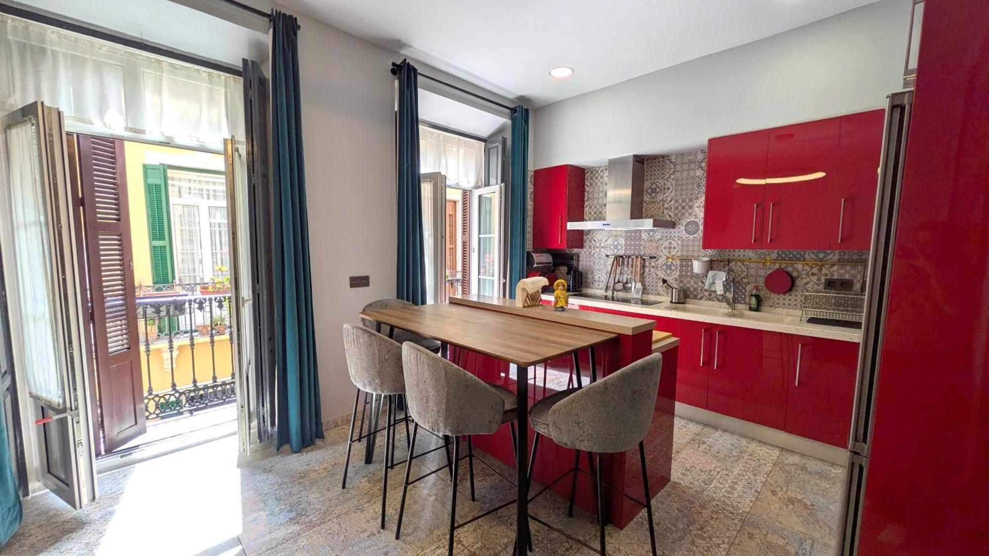 Alma De Malaga 2Br Stay With Art History & Comfort In The Heart Of The City Exterior foto